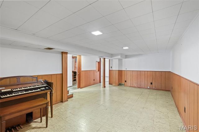 5416 Cherryview Lane, St Louis, MO 63128