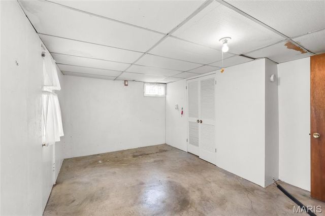 5416 Cherryview Lane, St Louis, MO 63128