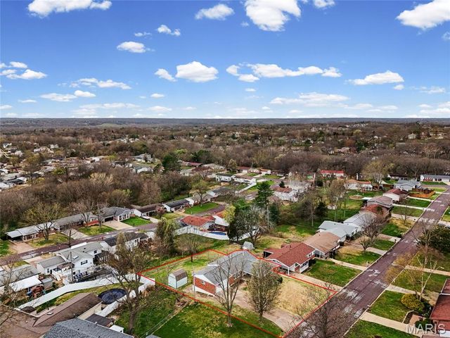 5416 Cherryview Lane, St Louis, MO 63128