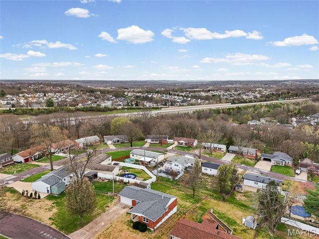 5416 Cherryview Lane, St Louis, MO 63128