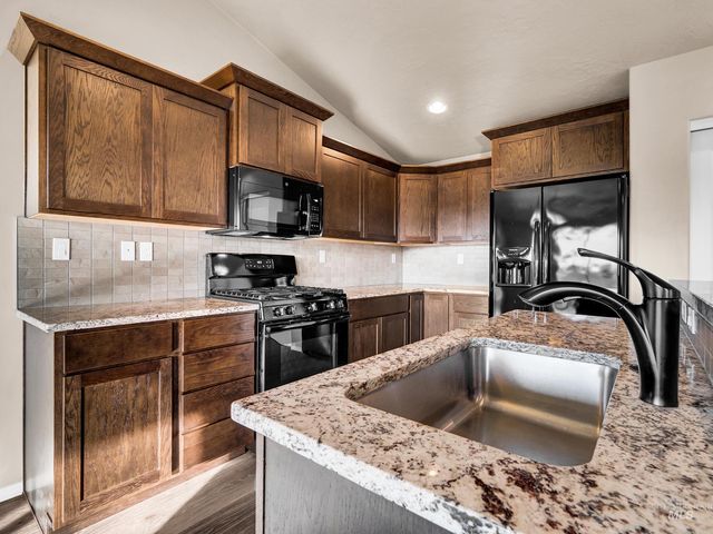 5520 Boomerang Way, Caldwell, ID 83607