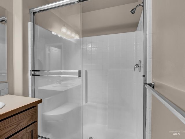 5520 Boomerang Way, Caldwell, ID 83607