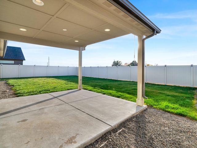 5520 Boomerang Way, Caldwell, ID 83607