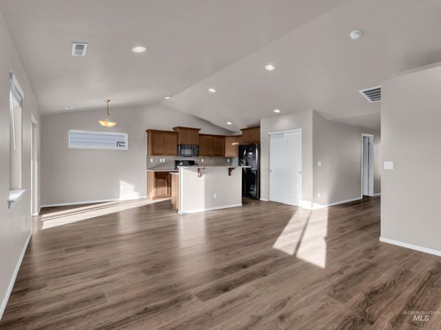 5520 Boomerang Way, Caldwell, ID 83607