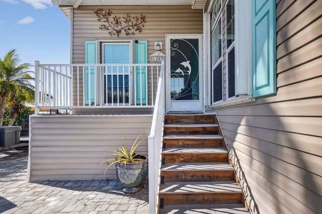 5367 Montego Circle, Hutchinson Island, FL 34949