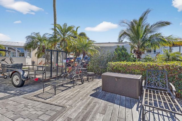 5367 Montego Circle, Hutchinson Island, FL 34949