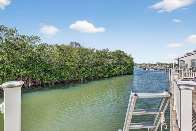 5367 Montego Circle, Hutchinson Island, FL 34949