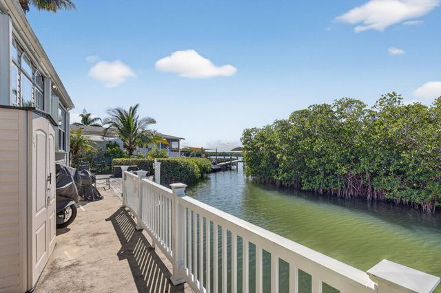 5367 Montego Circle, Hutchinson Island, FL 34949