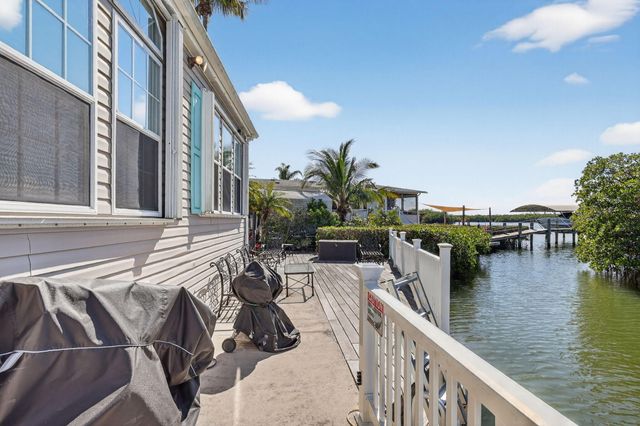 5367 Montego Circle, Hutchinson Island, FL 34949