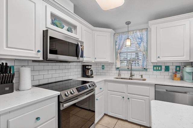 5367 Montego Circle, Hutchinson Island, FL 34949