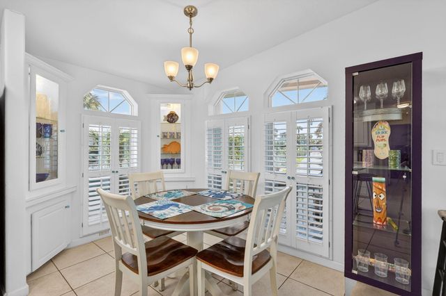 5367 Montego Circle, Hutchinson Island, FL 34949