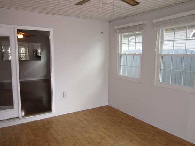 332 Ella Rae Lane, Lexington, KY 40511