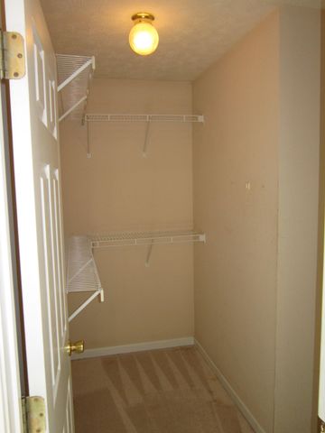 332 Ella Rae Lane, Lexington, KY 40511