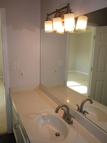 332 Ella Rae Lane, Lexington, KY 40511