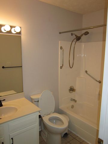 332 Ella Rae Lane, Lexington, KY 40511