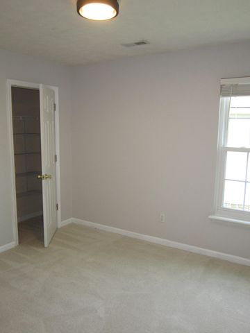 332 Ella Rae Lane, Lexington, KY 40511