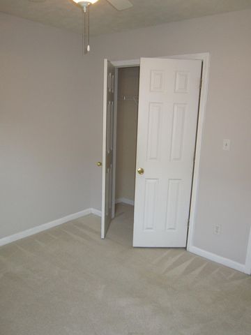 332 Ella Rae Lane, Lexington, KY 40511