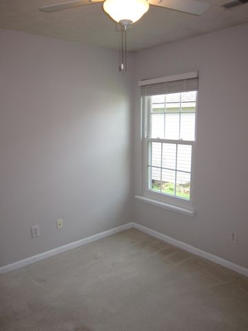 332 Ella Rae Lane, Lexington, KY 40511