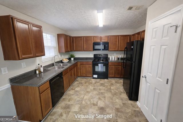 209 Addy Lane, Stockbridge, GA 30281