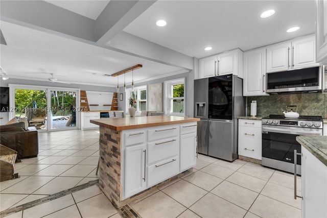 663 Ponce De Leon Dr 2, Fort Lauderdale, FL 33316
