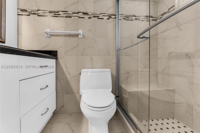 663 Ponce De Leon Dr 2, Fort Lauderdale, FL 33316