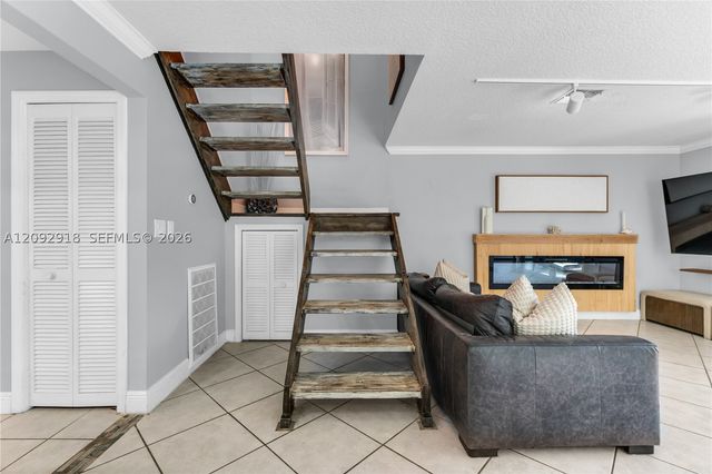 663 Ponce De Leon Dr 2, Fort Lauderdale, FL 33316