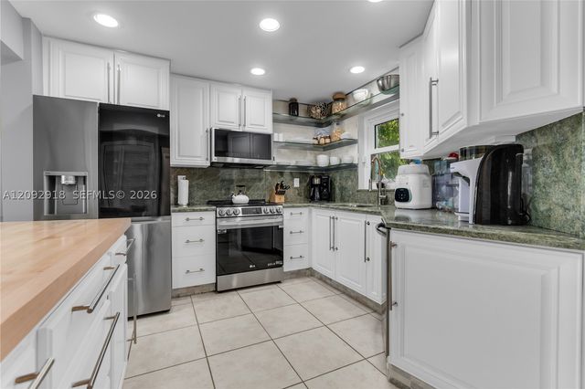 663 Ponce De Leon Dr 2, Fort Lauderdale, FL 33316