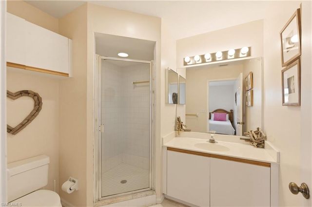 4718 Via Carmen, Naples, FL 34105