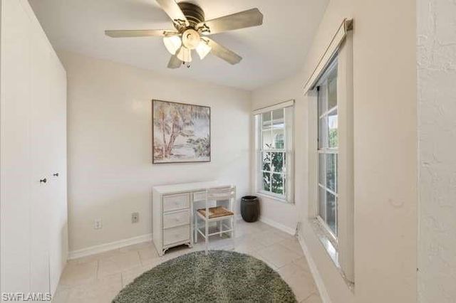 4718 Via Carmen, Naples, FL 34105