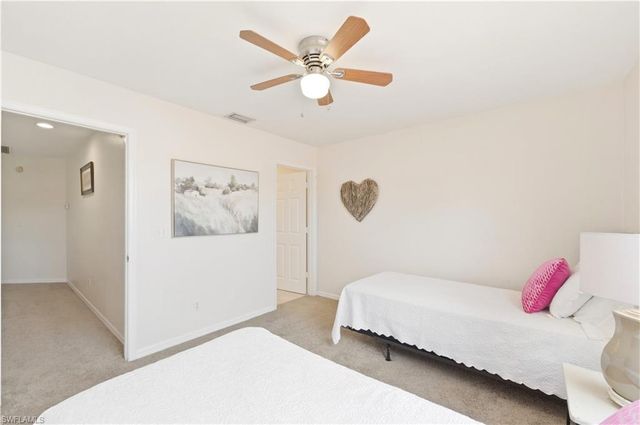 4718 Via Carmen, Naples, FL 34105