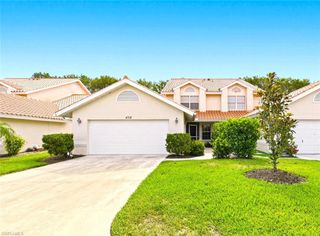 4718 Via Carmen, Naples, FL 34105