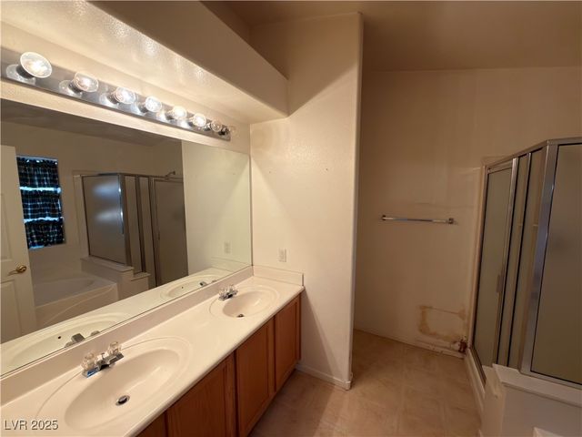 3508 Trotting Horse Road, North Las Vegas, NV 89032