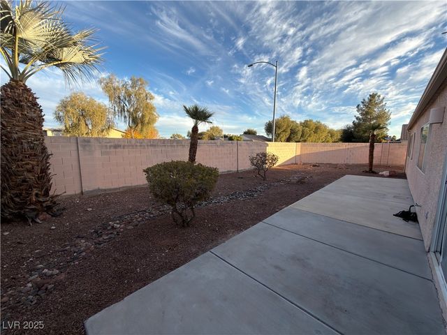 3508 Trotting Horse Road, North Las Vegas, NV 89032
