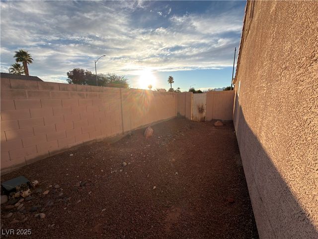 3508 Trotting Horse Road, North Las Vegas, NV 89032