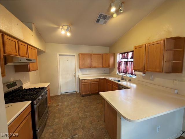 3508 Trotting Horse Road, North Las Vegas, NV 89032