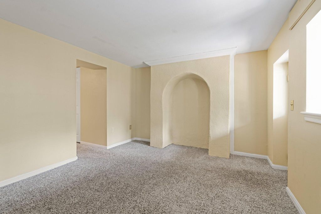 Image 31 of property listing at 759 OELLA AVE, Ellicott City, MD 21043