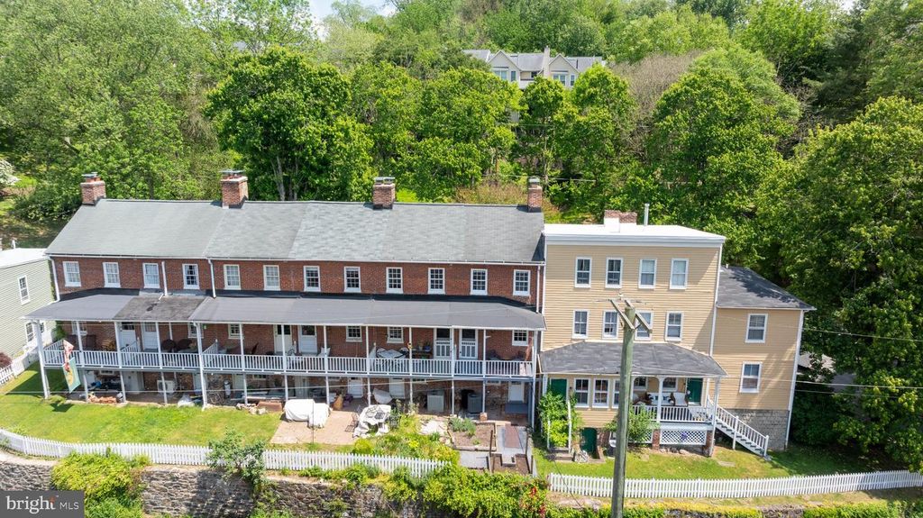 Image 42 of property listing at 759 OELLA AVE, Ellicott City, MD 21043