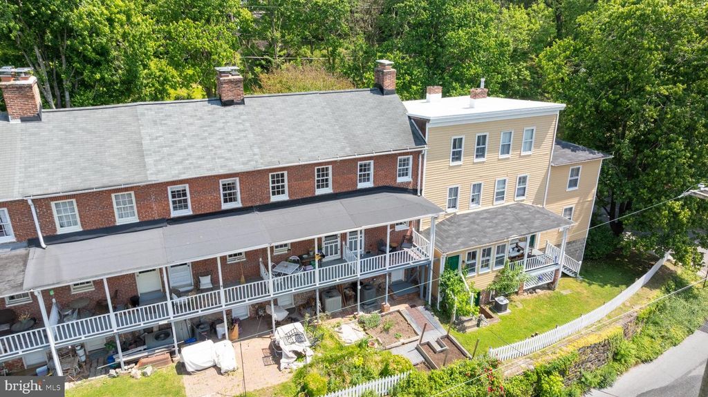 Image 43 of property listing at 759 OELLA AVE, Ellicott City, MD 21043