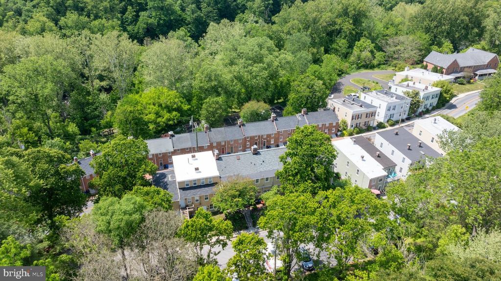 Image 44 of property listing at 759 OELLA AVE, Ellicott City, MD 21043