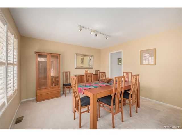 707 Huntington Pl, Highlands Ranch, CO 80126