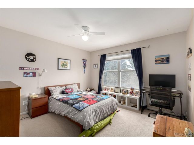 707 Huntington Pl, Highlands Ranch, CO 80126