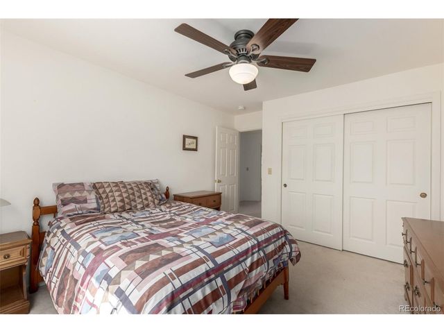 707 Huntington Pl, Highlands Ranch, CO 80126