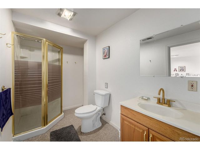 707 Huntington Pl, Highlands Ranch, CO 80126