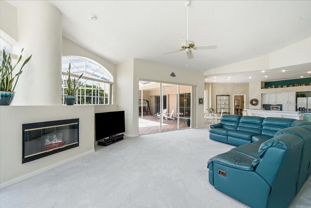 85 KELLEYS TRAIL, Oldsmar, FL 34677
