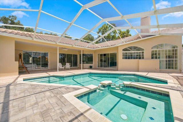 85 KELLEYS TRAIL, Oldsmar, FL 34677