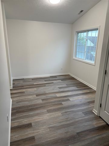 165 Hunters Lane 61, Rockford, MI 49341