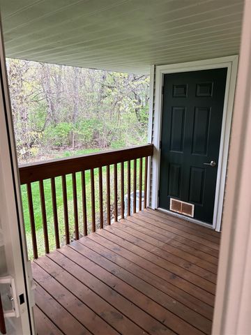 165 Hunters Lane 61, Rockford, MI 49341