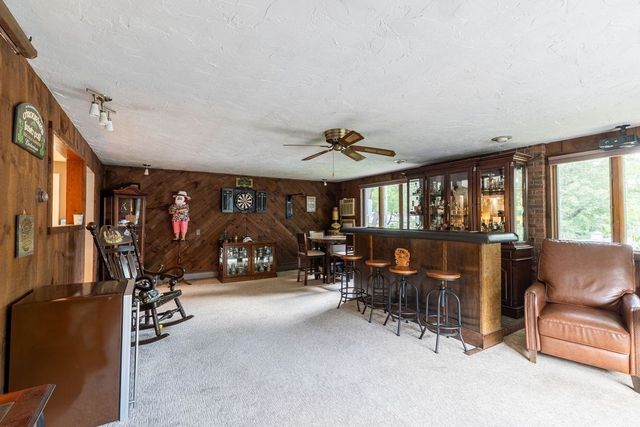 148 South St, Reading, MA 01867