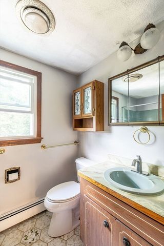 148 South St, Reading, MA 01867