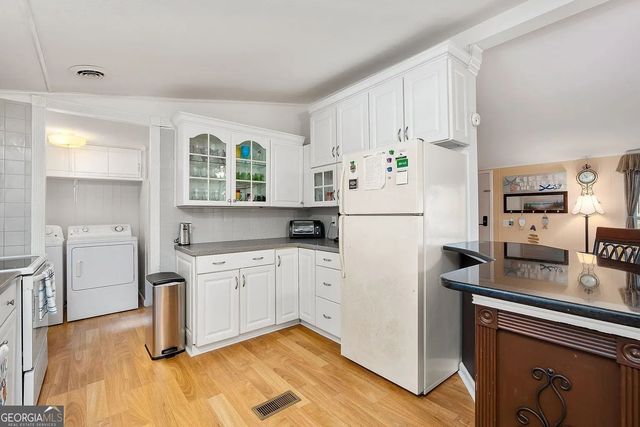 891 Shelor Ferry Road, Fair Play, SC 29643